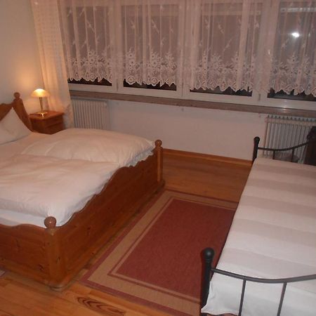 Hotel Adam Saarbruecken Bilik gambar